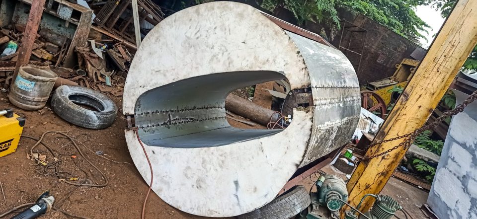 Robert indiana sculpture replica in India